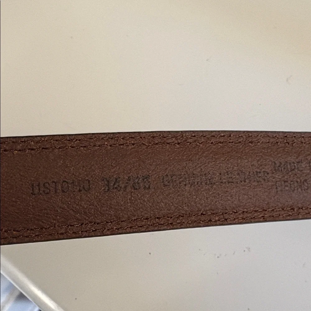 Unbranded Brown Leather Belt Silver Tone Buckle Size 34